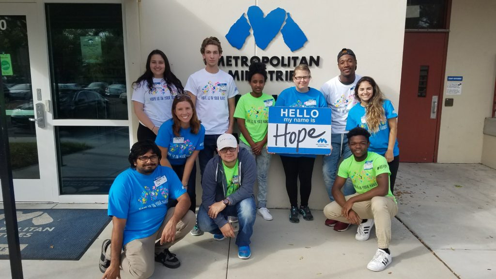 Pinellas college students participating in a Metro Immersion mission trip